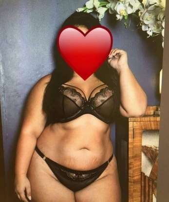 Со мной ты сможешь раскрыться настоящему удовольствию. Я искушенная специалистка в сфере интимных удовольствий, предоставляю широкий спектр услуг. Расскажи мне о своих самых сокровенных фантазиях, и я сделаю все от меня зависящее, чтобы они сбылись. Я обладаю прекрасной фигурой и нежной кожей, которую ты сможешь ощутить своими руками. Позволь мне показать тебе настоящий и незабываемый опыт страсти и наслаждения. С небольшими эмодзи 😏😘 я тебе покажу мир наслаждения. Живу в Москве и готова встретить тебя в любое удобное для тебя время. Уверена, что наши встречи оставят у тебя только яркие и приятные воспоминания. 💋 Оставь отзывы о нашем встрече и посмотри в моем профиле фото, чтобы увидеть, насколько я прекрасна. Возьми с собой нашу встречу и подари себе незабываемые моменты удовольствия. До скорой встречи! 💕🔥 5439, 41 год